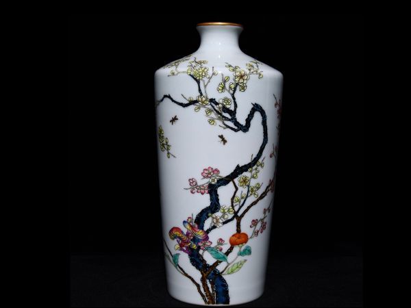 最新情報粉彩花卉紋陶磁器雍正年製古びた蔵『清梅瓶』極細工中国古玩古