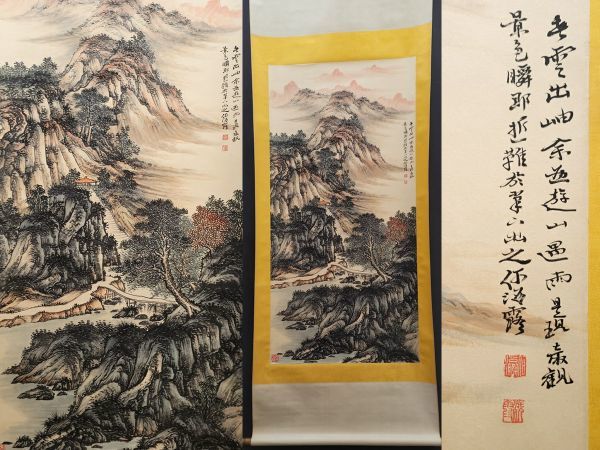 古びた蔵 中国書画 近代画家『何海霞 山水図 肉筆紙本』真作 掛け軸