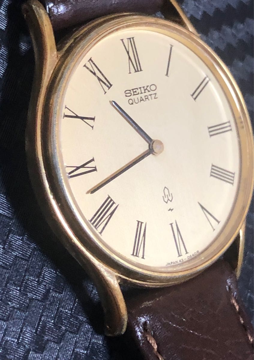 1977年製造　セイコー SEIKO シャリオ　メンズ腕時計 クオーツ　2針　稼動品