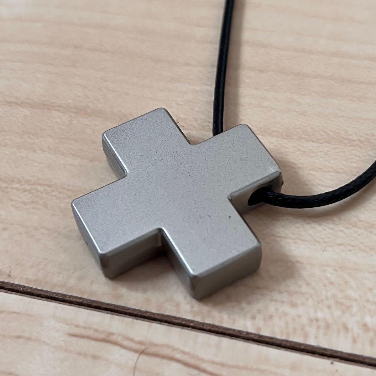 エヴァンゲリオン 葛木ミサト ペンダント ネックレス コスプレ エヴァンゲリオン 葛木ミサト ペンダント ネックレス コスプレ