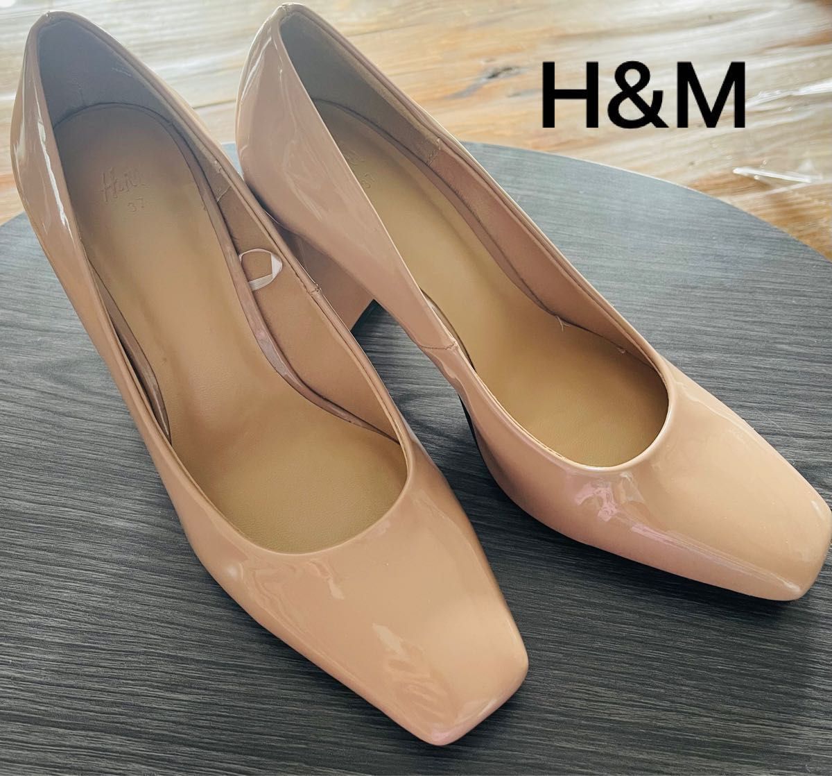 HM エナメル パンプス チャンキーヒール パテント 37|PayPayフリマ HM パンプス
