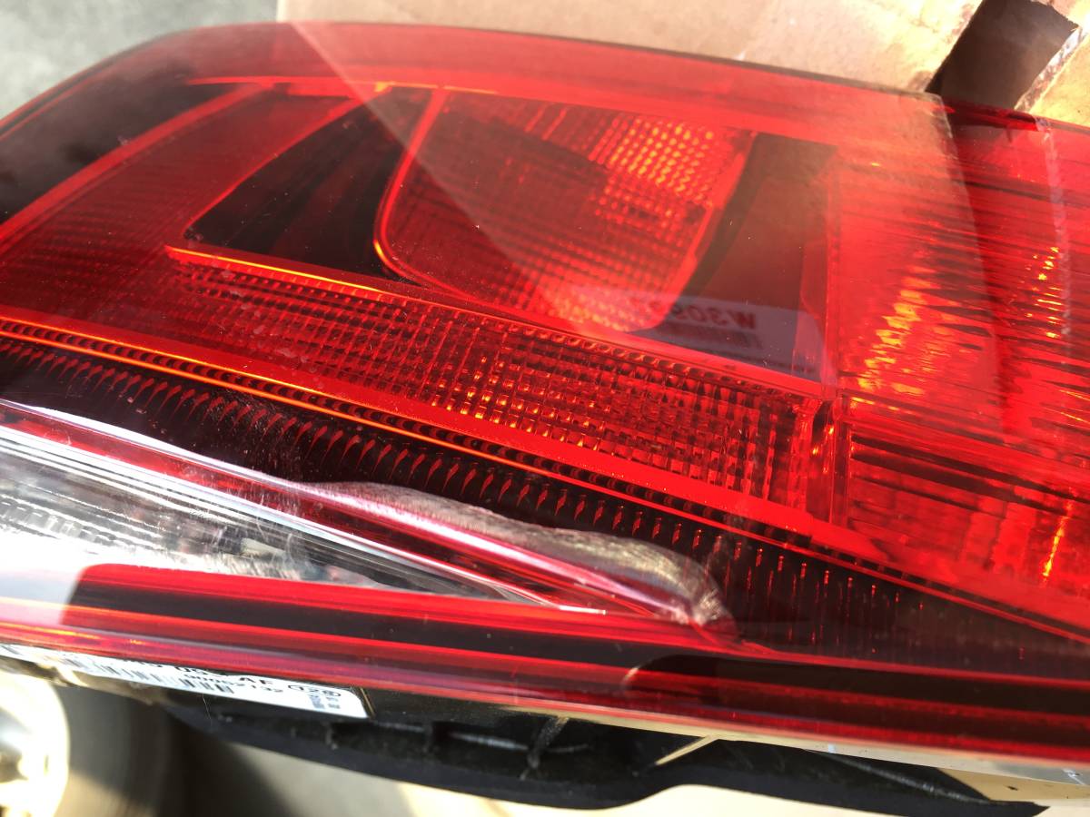 フォルクスワーゲン ゴルフ7 5G Volkswagen GOLF7 5G　インナー テールライト LH Inner Tail Light LH SH0356xxx_画像2