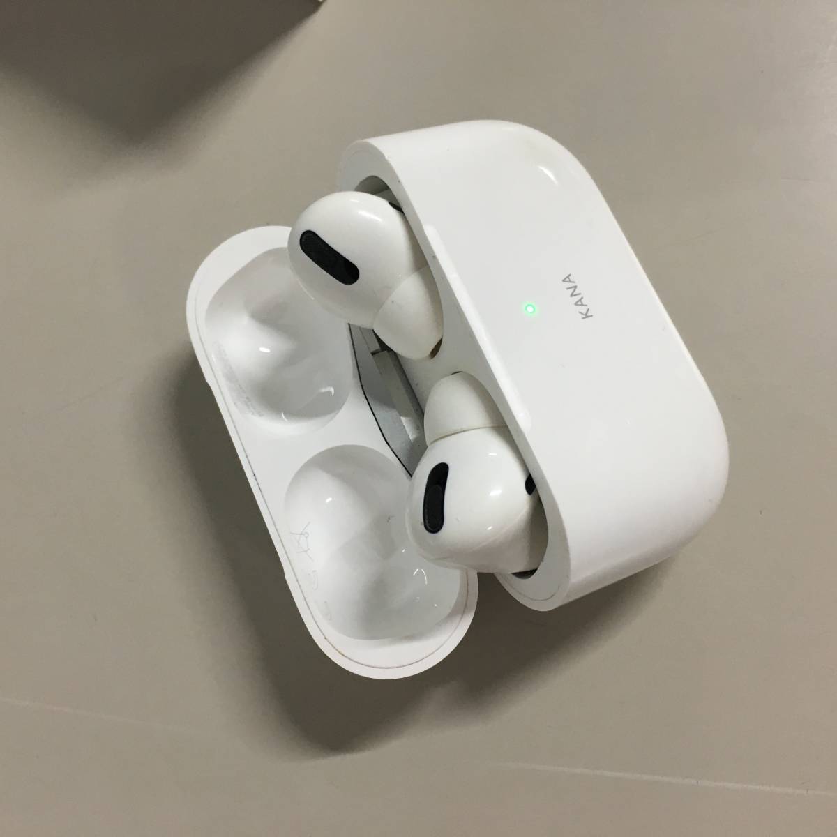 Yahoo!オークション - Apple AirPods Pro PWP22J/A A2083 A2084 Yahoo!オークション - Apple AirPods Pro PWP22J/A A2083 A2084
