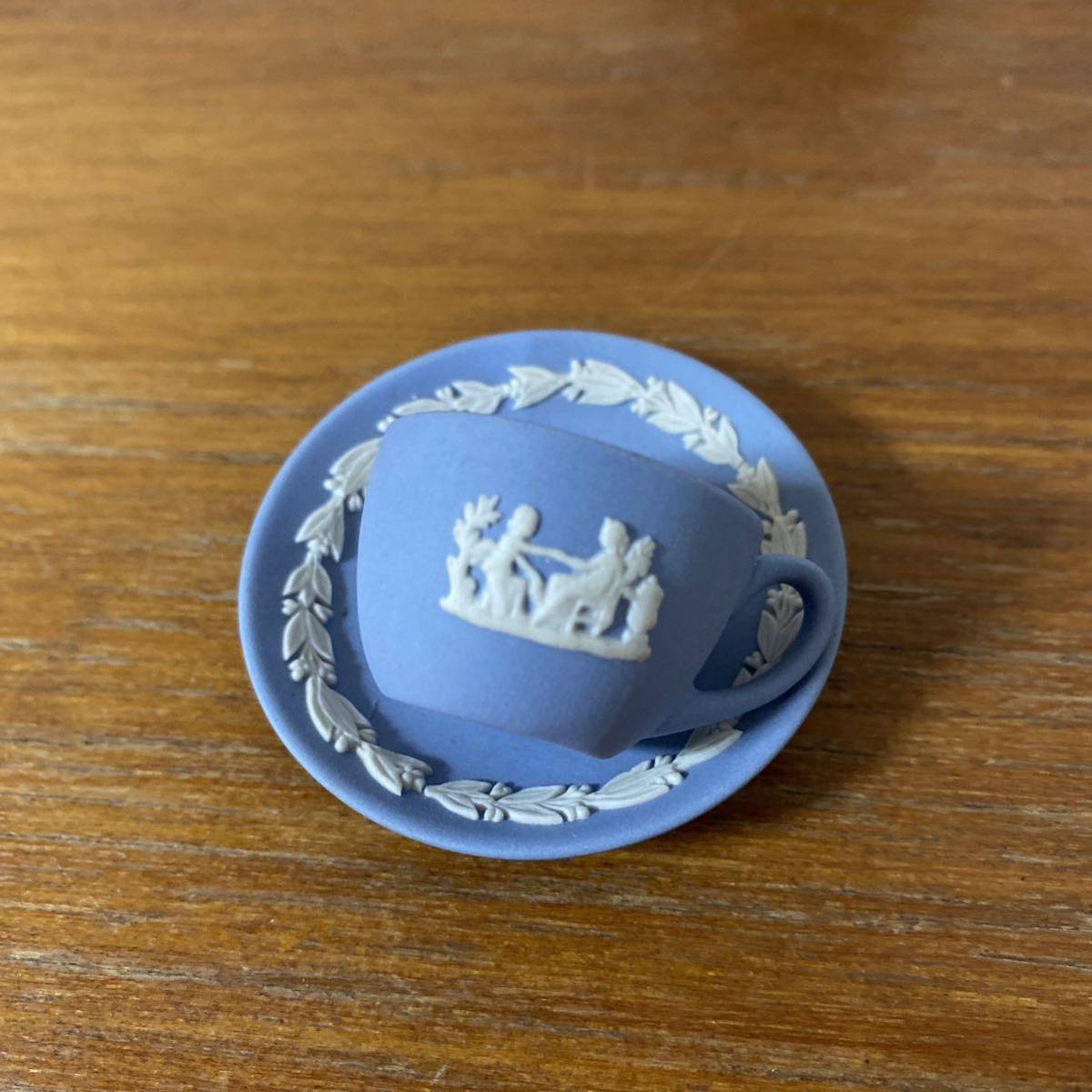 ウェッジウッド ミニチュア　ブルー　ジャスパー　ティー　コーヒー　セット　WEDGWOOD ティーセット カップ&ソーサー ドールハウス_画像4