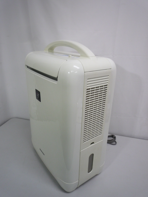 ZしJ0327【動作確認済み】★SHARP　シャープ　除湿器　CV-C100-W 定格除湿能力　9.0L/日　100V　50/60Hz　木造15畳用_画像3