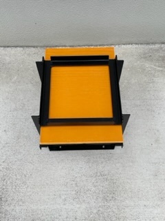 日本蜜蜂 重箱用巣箱台 鋼製 29~30cm用 ニホンミツバチ 4方向 日本蜜蜂 重箱用巣箱台 鋼製 29~30cm用 ニホンミツバチ 4方向