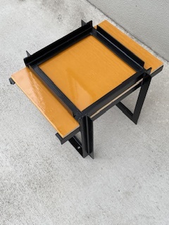 日本蜜蜂 重箱用巣箱台 鋼製 29~30cm用 ニホンミツバチ 4方向 日本蜜蜂 重箱用巣箱台 鋼製 29~30cm用 ニホンミツバチ 4方向