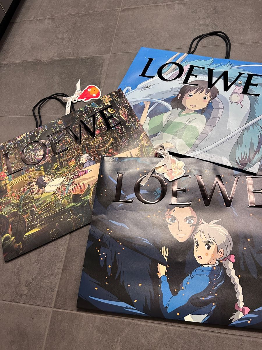 LOEWE ジブリ 千と千尋 ハウル コラボ ショッパー 特大 | www.mclegal.info