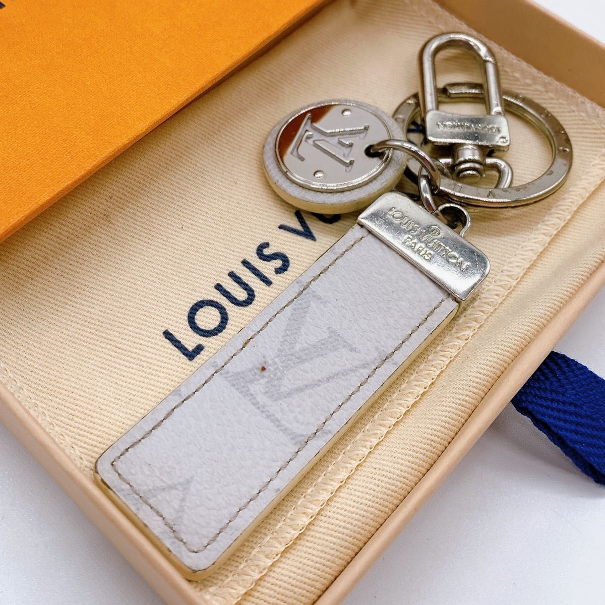 LOUIS VUITTON モノグラム ポルト クレ ネオ LVクラブ