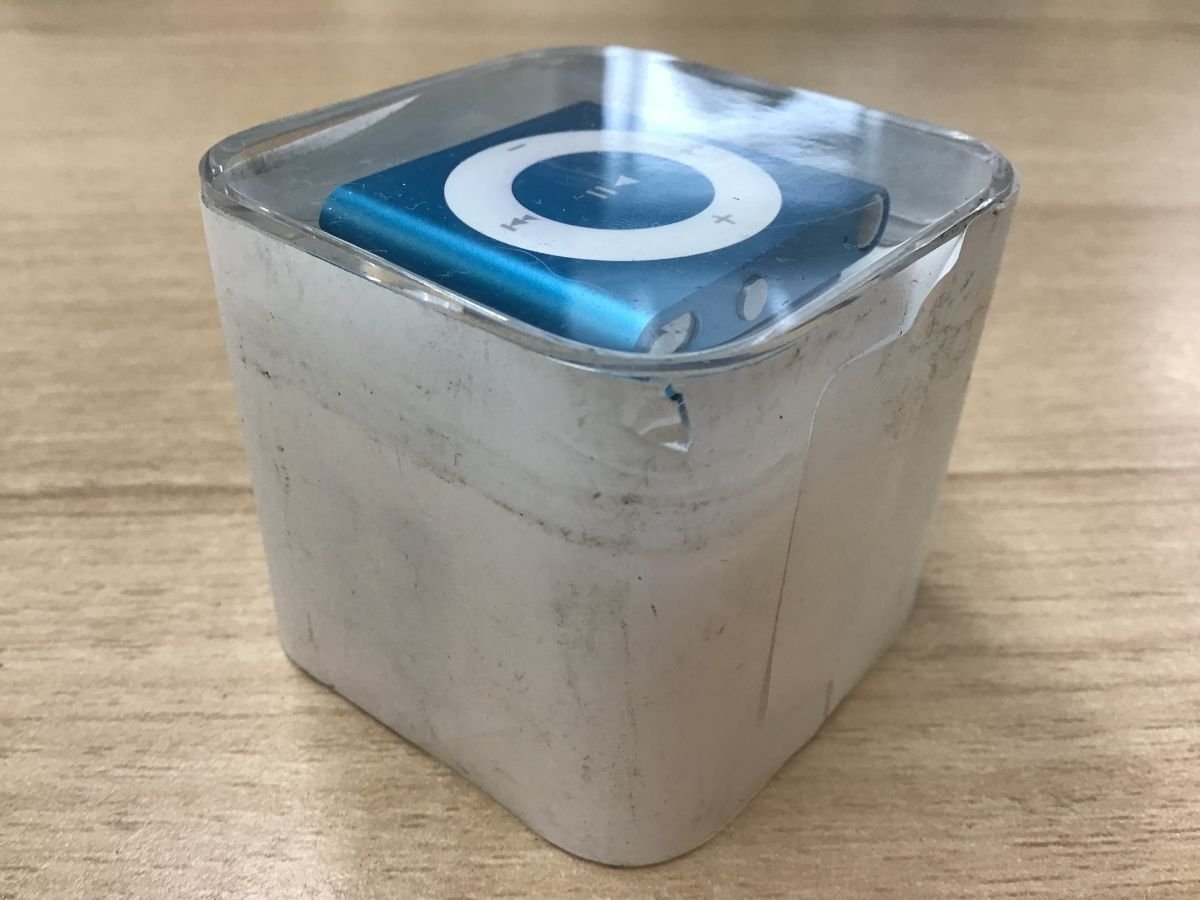 未開封 APPLE A1373 iPod shuffle 2GB 第4世代◇ジャンク品 [8793W