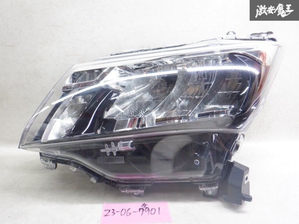 トヨタ純正 M900A M910A ルーミー 後期 LED ヘッドライト ヘッドランプ 左 左側 助手席側 STANLEY W6249 棚2L24_画像1