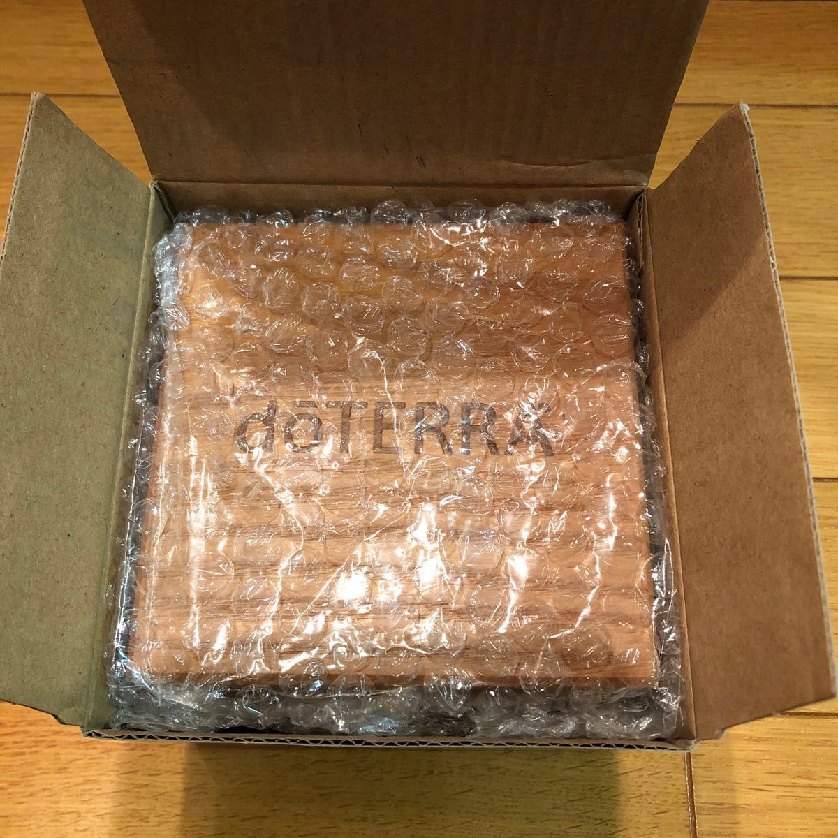 ドテラ doTERRA 木箱 ウッドボックス 9本用 新品未使用|Yahoo ドテラ doTERRA 木箱 ウッドボックス 9本用 新品未使用|Yahoo