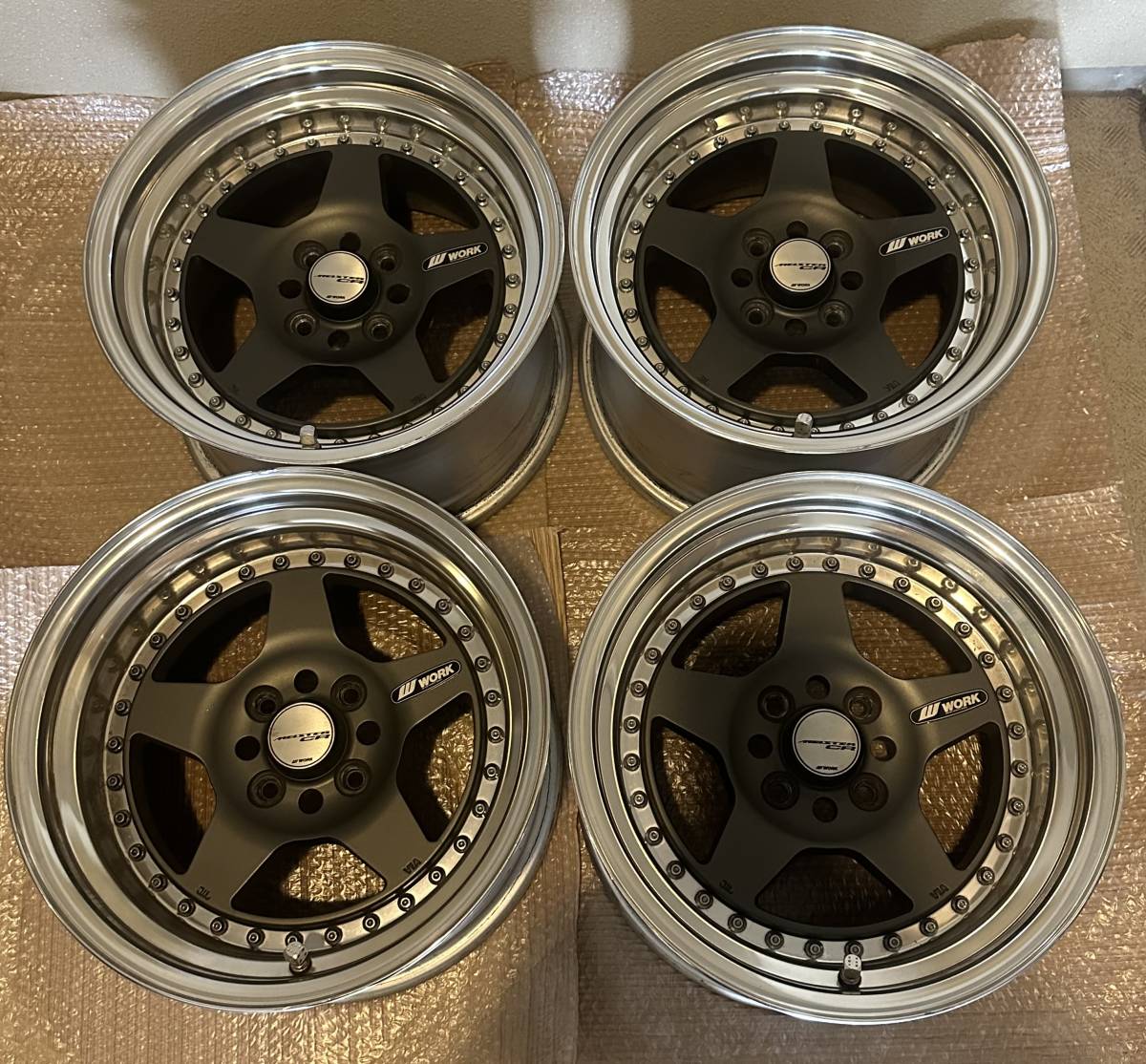 Yahoo!オークション - WORK MEISTER CR01 15インチ 9J H5 5穴 Yahoo!オークション - WORK MEISTER CR01 15インチ 9J H5 5穴