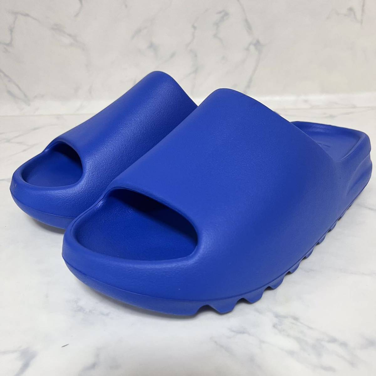★送料無料★【新品】28.5cm adidas YEEZY Slide Azureアディダス イージー スライド アズール サンダル ブルー 青