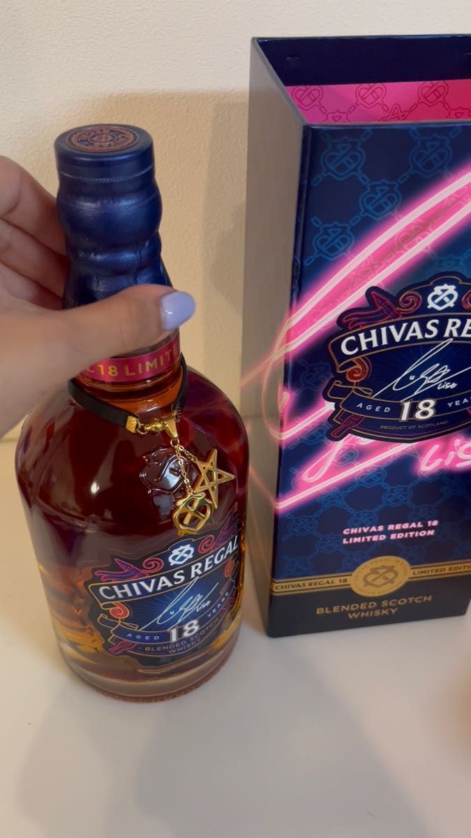 BLACKPINK LISA 限定版 Chivas Regal シーバスリーガル 18年 700ml