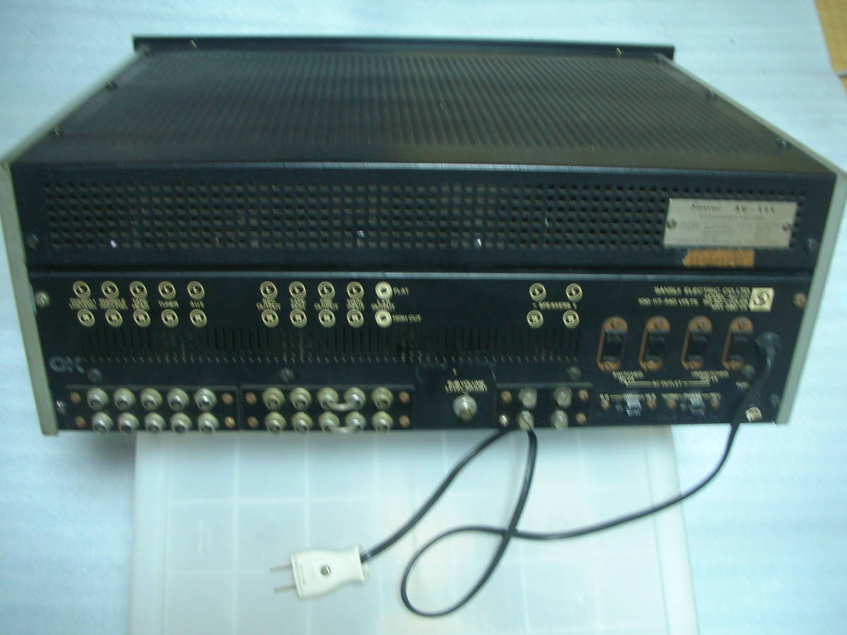 SANSUI AU-111 pre-main stereo amplifier 