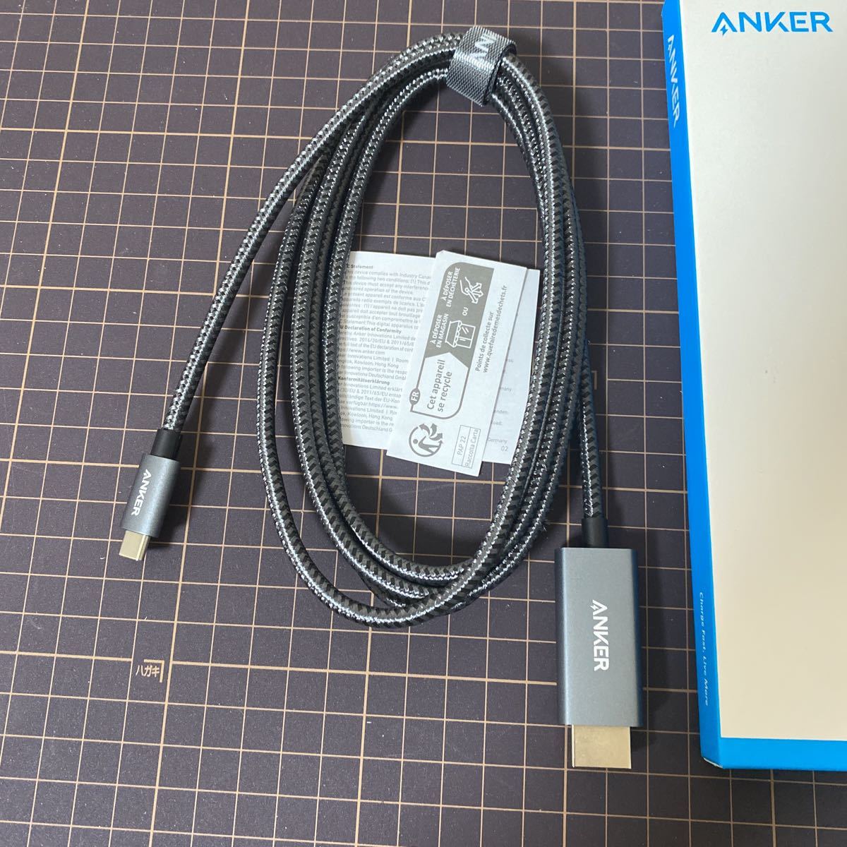 Anker 高耐久ナイロン USB-C  HDMI ケーブル 1.8m