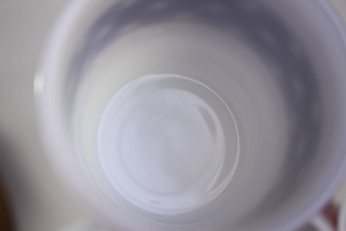 送料無料 4個セット 美品 ■ ファイヤーキング FIRE KING レースドット 4色セット ヴィンテージ マグ マグカップ アメリカ製 ミルクガラスの画像7