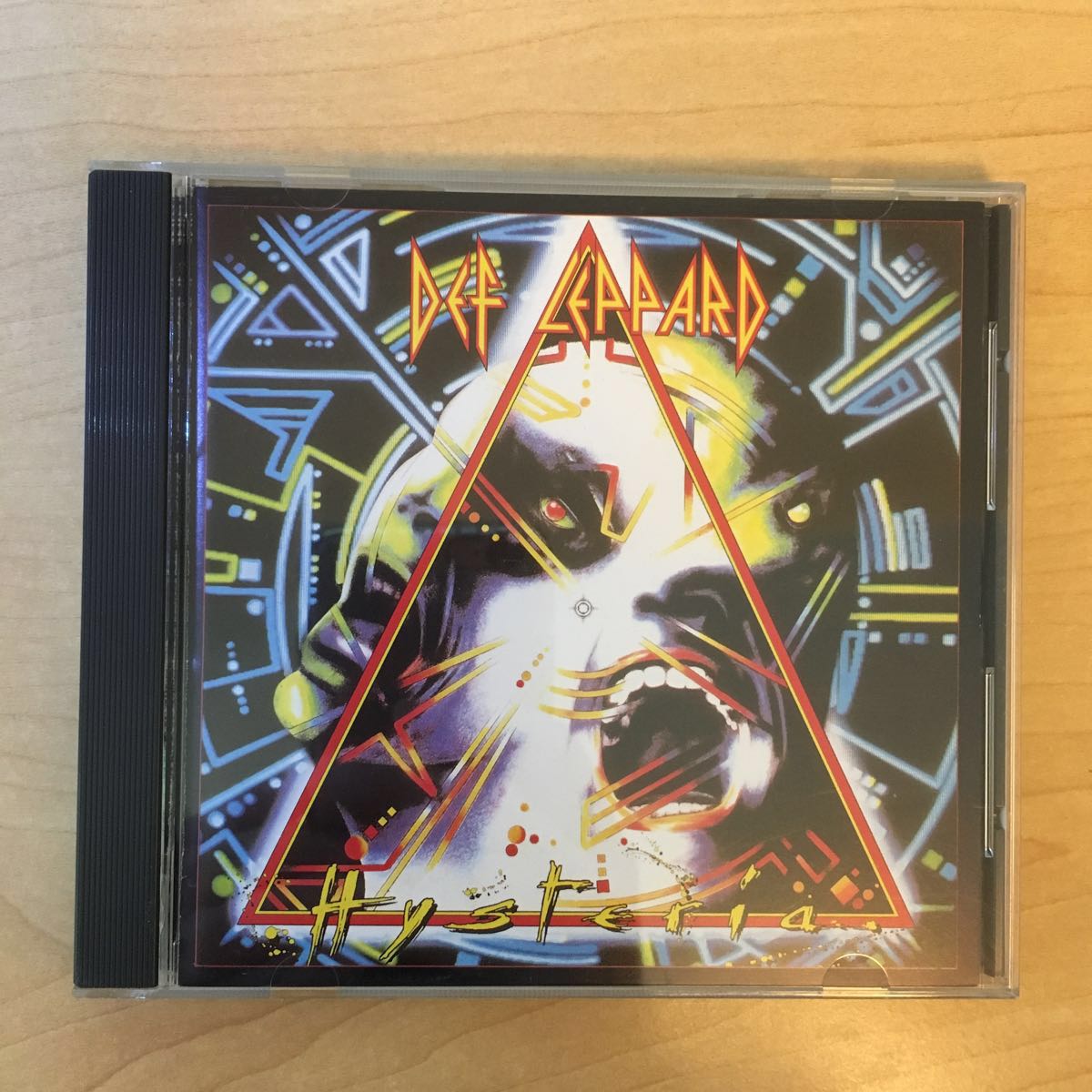 旧規格 28PD 税表記無し /デフレパード/Def Leppard☆ヒステリア/Hysteria 2800円