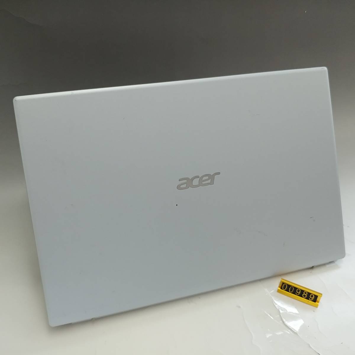 989 acer Aspire A315-35 15.6インチ Celeron N4500 1.1Ghz 第10世代 メモリ4GB SSD 120GB バッテリーほぼ新品_画像4