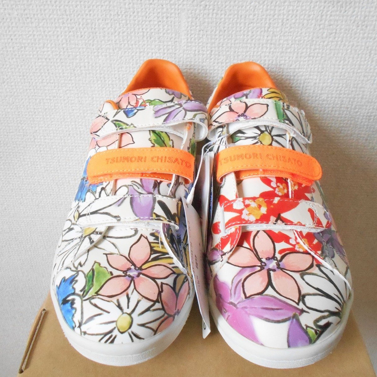 新品 タグ付き ツモリチサト × ルコック スポルティフ TSUMORI CHISATO × le coq sportif コラボ スニーカー 24cm_画像4