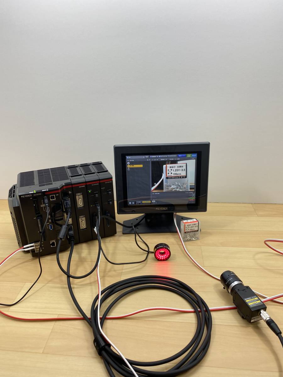 XG-X2700 CA-E100 CA-DC40E x2個 キーエンス セット 画像処理システム XG-X シリーズ 500万画素カメラ対応コントローラ 35M2-05