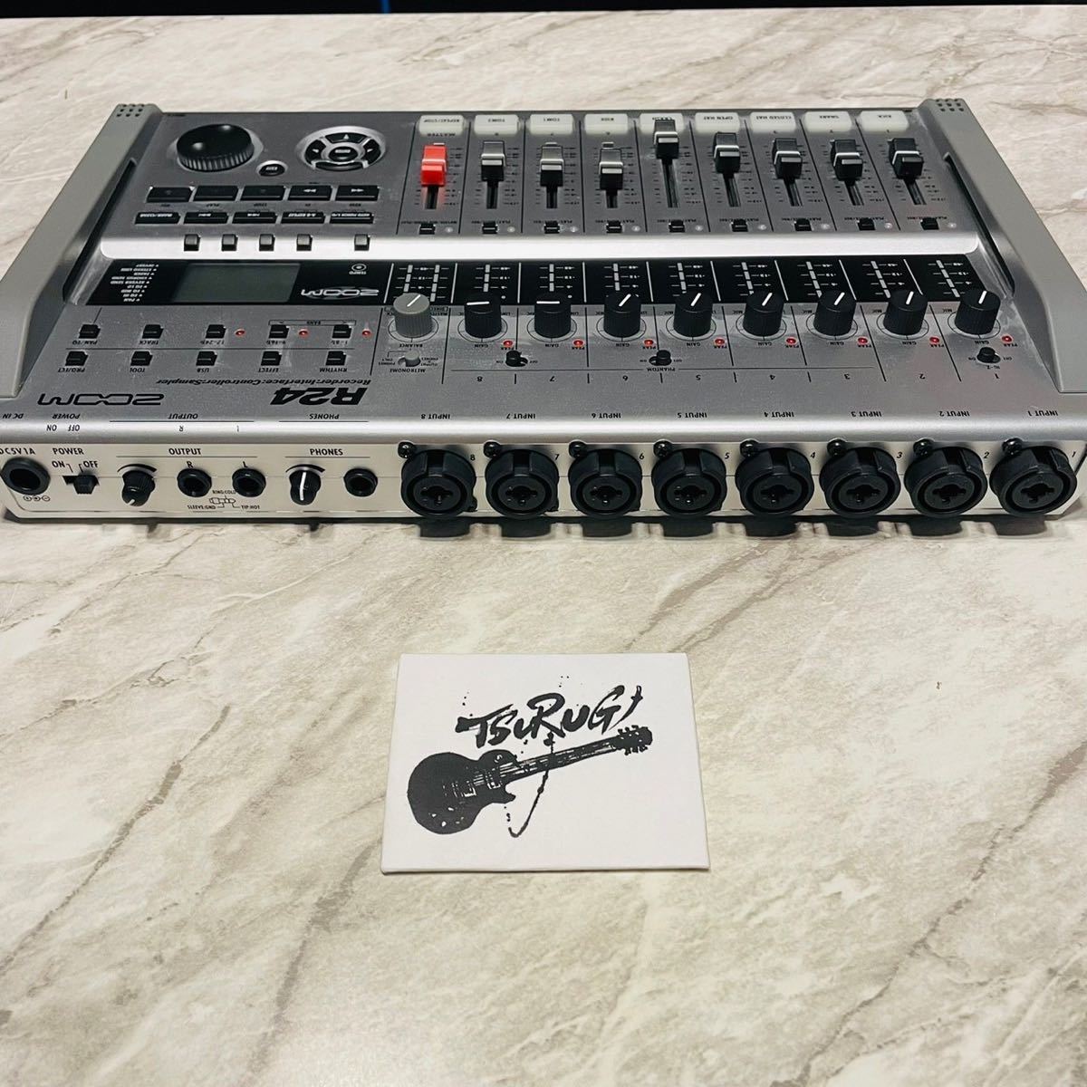 zoom R24 マルチトラックレコーダー 箱付き | inmano.com.br