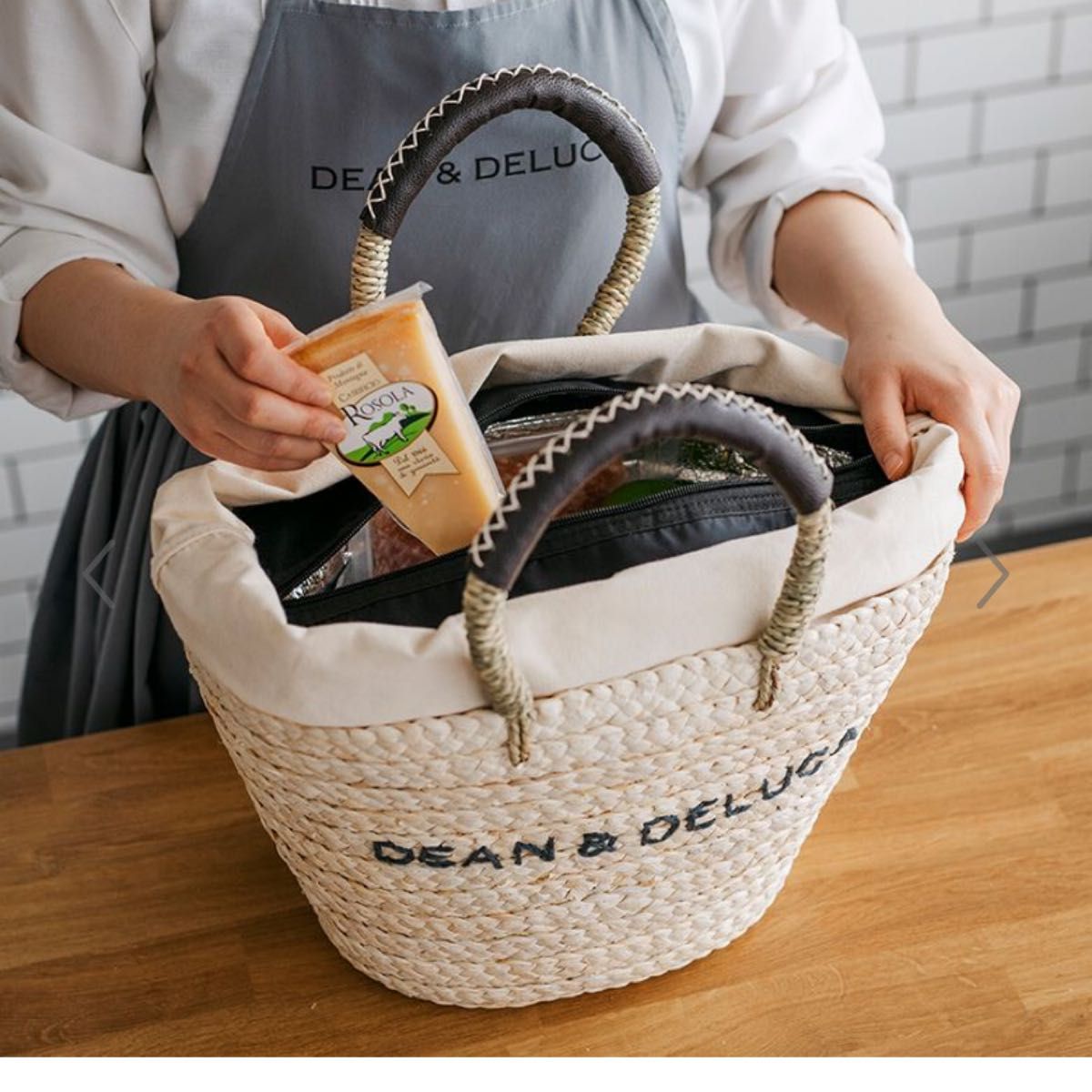 未使用品　DEAN&DELUCA  保冷カゴバッグ（大）