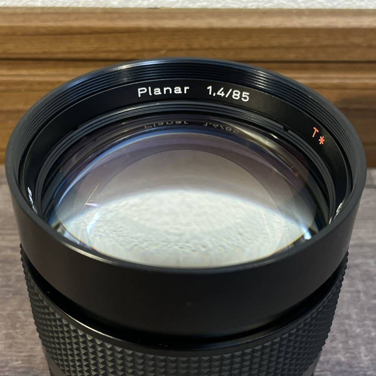 完動品】Carl Zeiss Planar 85mm f1.4 T* / プラナー フード、フード