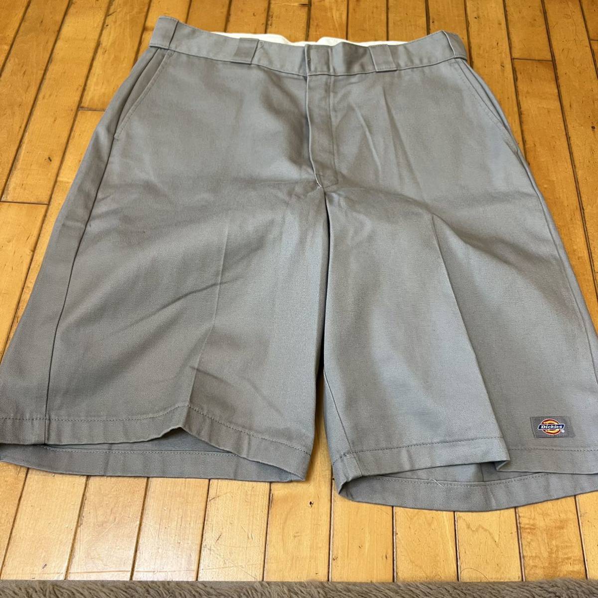 DICKIES ディッキーズ ハーフパンツ グレー W36_画像1