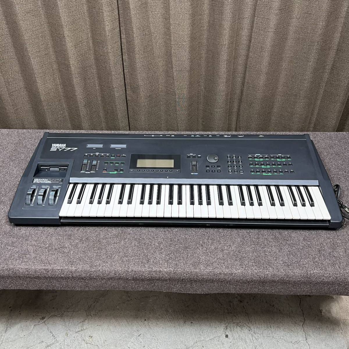ZI4164a)YAMAHA ヤマハ SY77 61鍵盤 Keyboard キーボード