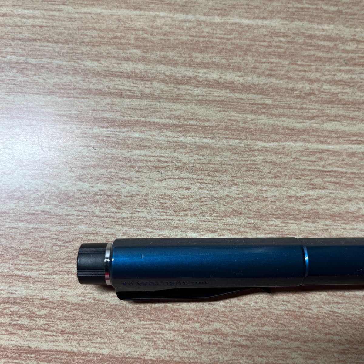 クルトガダイブ 中古 キズが付いています 箱 説明書がついていま クルトガダイブ 中古 キズが付いています 箱 説明書がついていま