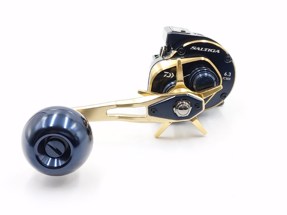 現品限り】超美品 Daiwa ダイワ 21 ソルティガIC 300L PE1.5号-300m