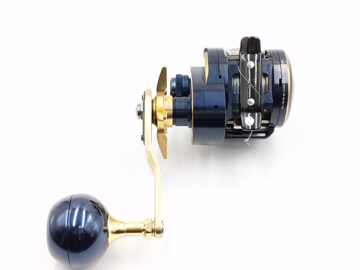 現品限り】超美品 Daiwa ダイワ 21 ソルティガIC 300L PE1.5号-300m