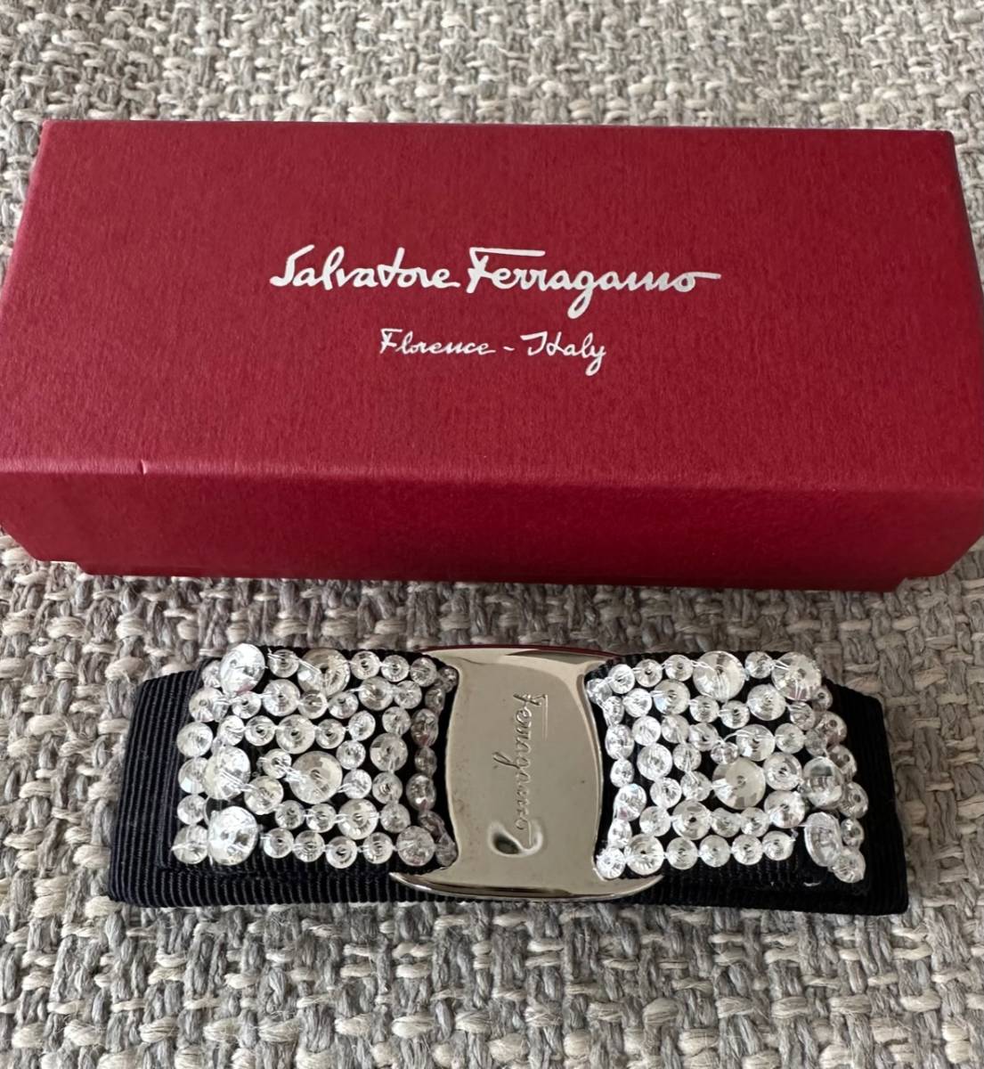 FERRAGAMO バレッタ