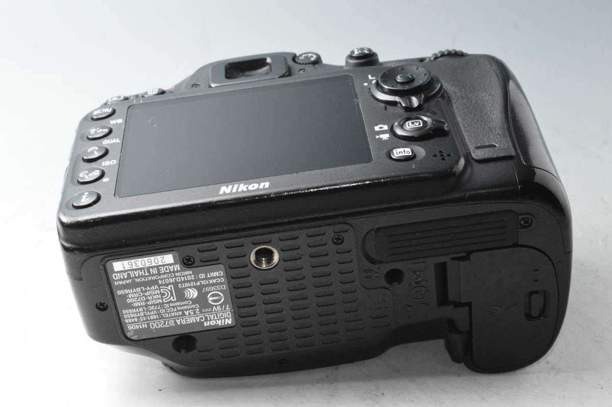 #9962【良品】 Nikon デジタル一眼レフカメラ D7200_画像4