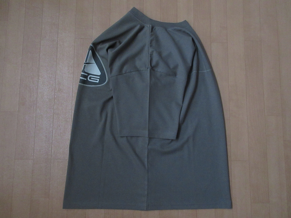 90's NIKE ACG 白タグ 大文字 旧ロゴ バックプリント Tシャツ L 90's NIKE ACG 白タグ 大文字 旧ロゴ バックプリント Tシャツ L