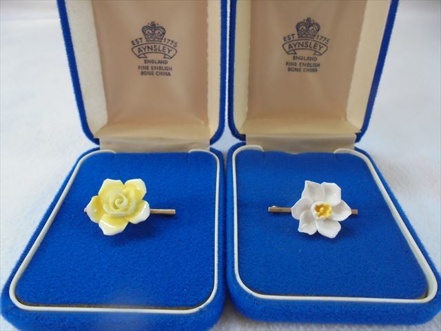 ヤフオク! - 未使用☆AYNSLEY/エインズレイ☆陶花 ブローチ 花