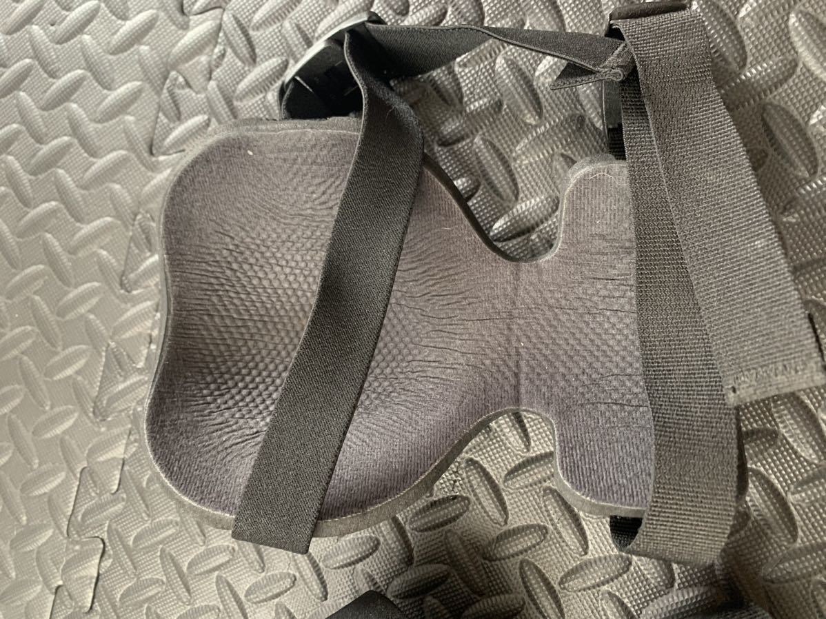 62%以上節約 ARC'TERYX アークテリクス ニーキャップ ニーパッド