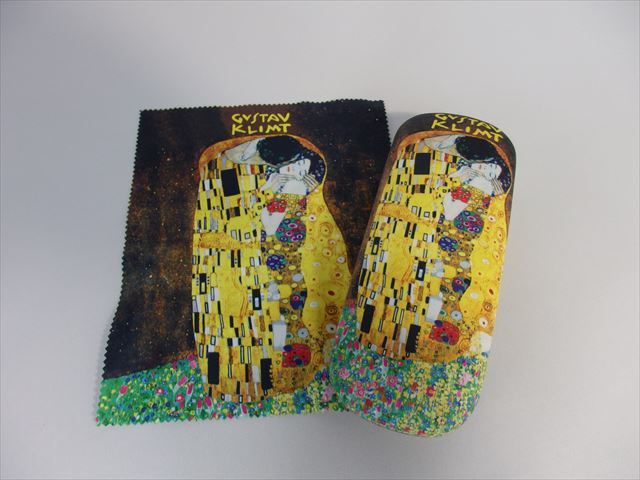 * new goods unused *g start f*k rim to[ connection .] glasses case ( we n) Leo poruto art gallery ( same pattern glasses .. attaching ) V15