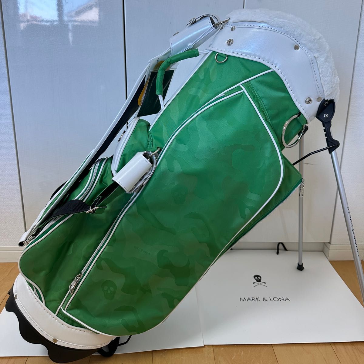 2023最新 新品 限定カラー 】 MARK&LONA キャディバッグ マーク 2023最新 新品 限定カラー 】 MARK&LONA キャディバッグ マーク