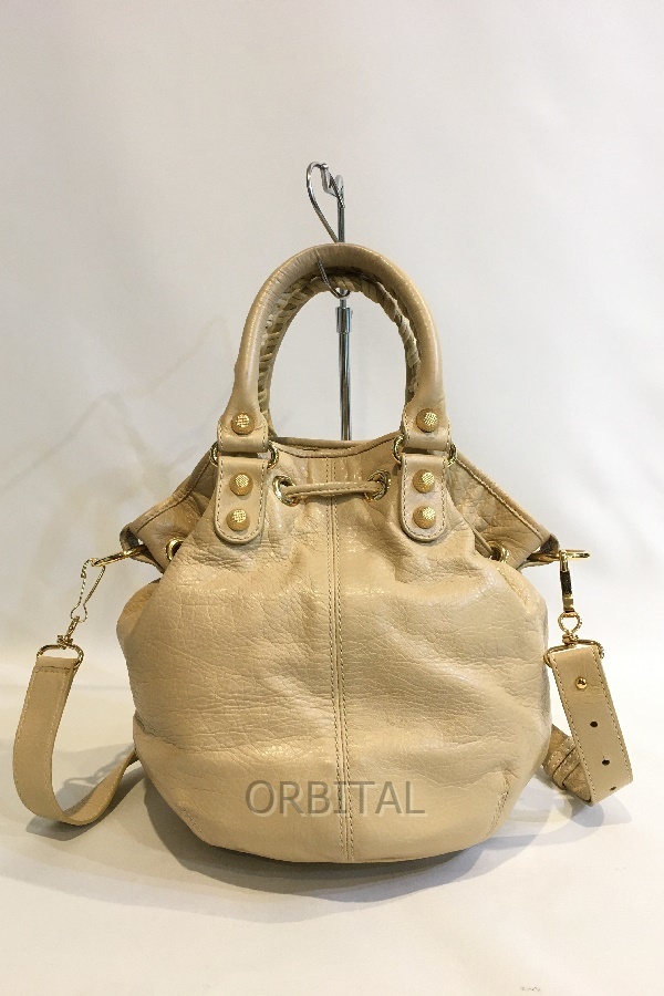 二子玉) BALENCIAGA バレンシアガ ジャイアント ミニポンポン 285439