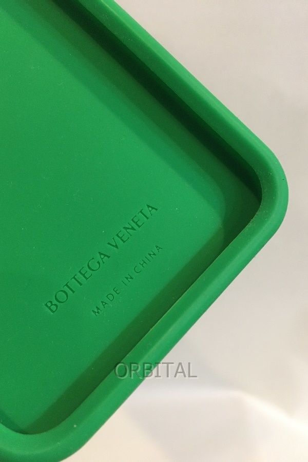 贅沢 極美品 VENETA BOTTEGA 二子玉)ボッテガヴェネタ イントレ