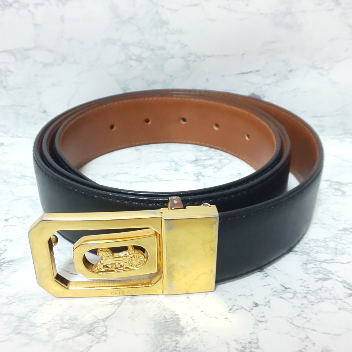 美品/希少】OLD CELINE セリーヌ ヴィンテージ 馬車バックル 美品/希少】OLD CELINE セリーヌ ヴィンテージ 馬車バックル
