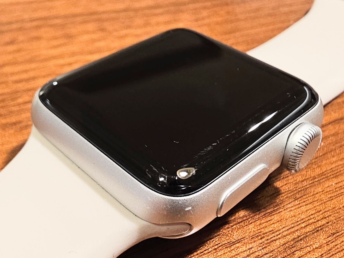 Apple Watch series3 GPSモデル 38mm シルバーアルミニウムケースと 