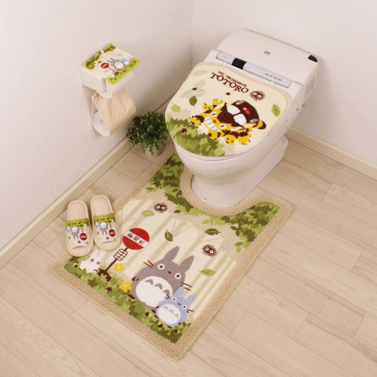 【新品・日本製】となりのトトロ なかま ロングトイレマット　ベージュ　センコー　37146　約80×60cm ジブリトイレマット センコーマット_画像4