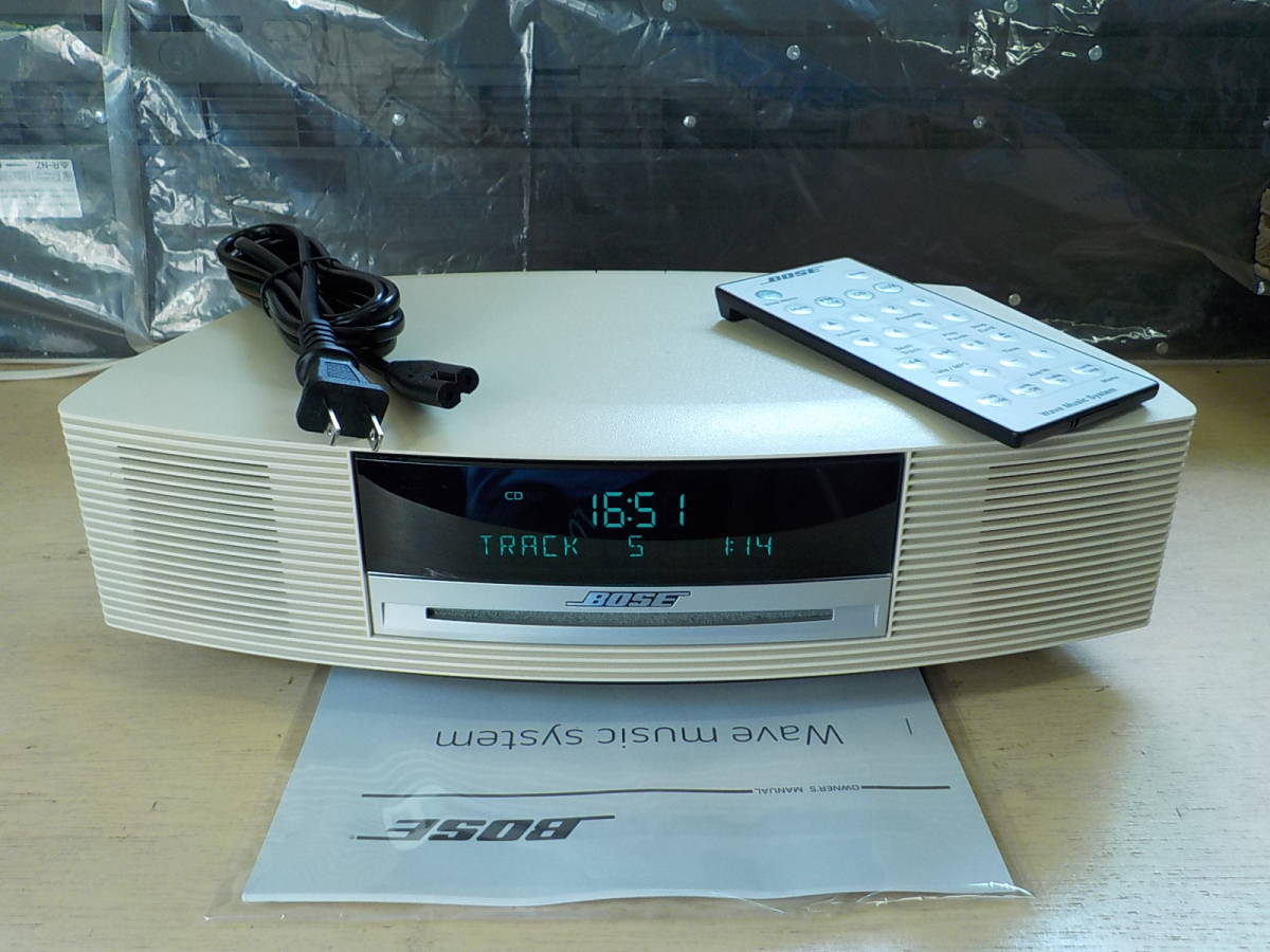 BOSE WAVE MUSIC SYSTEMオーディオAM FM CDプレーヤー-