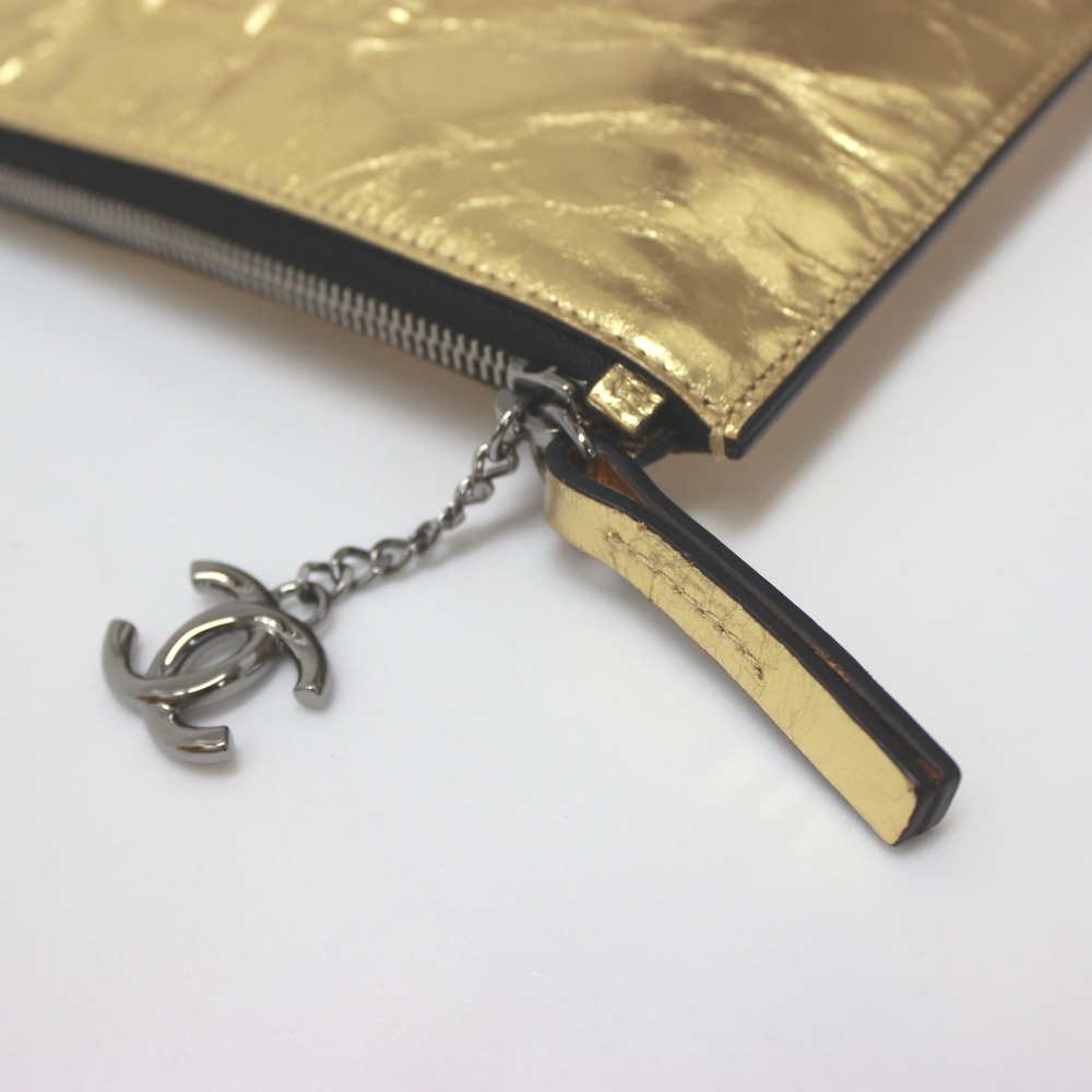 新品同様 CHANEL シャネル ヴィンテージ加工 A82164 セカンドバッグ