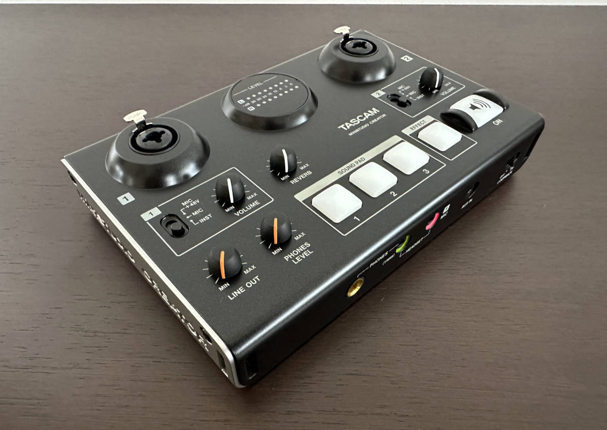 美品 TASCAM MiNiSTUDIO CREATOR US-42B ブラック オーディオ