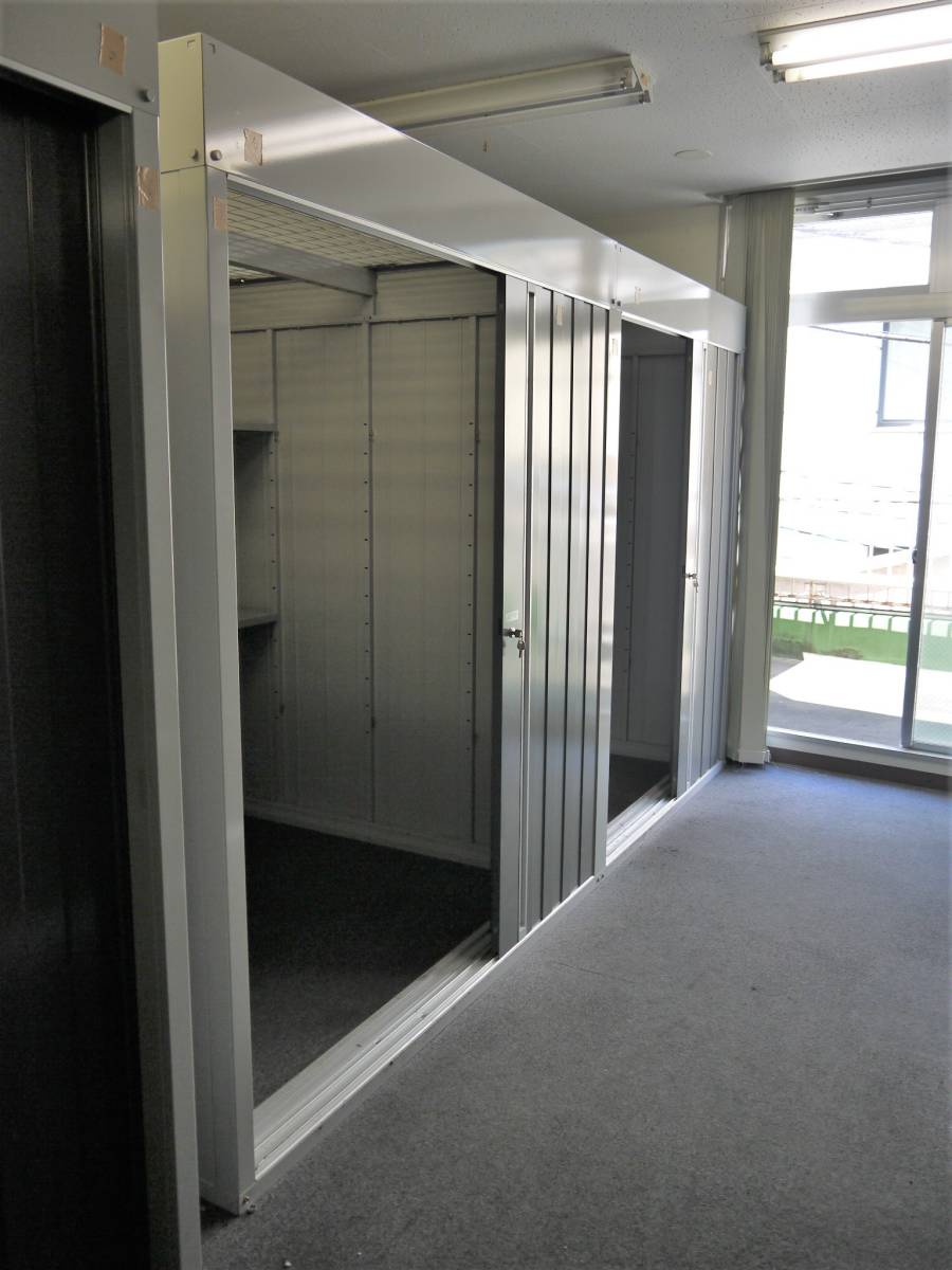 屋内用 中型物置 連続型 幅1790+幅1530 奥行1790 2室タイプ イナバ物置